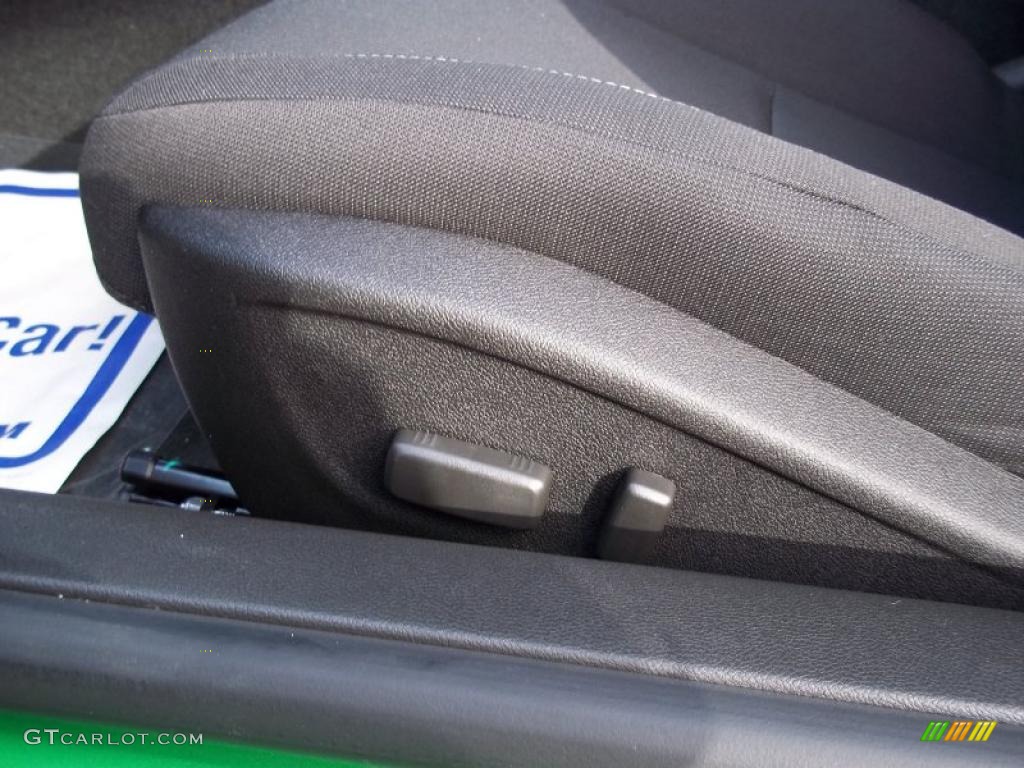 2011 Chevrolet Camaro LT Coupe Controls Photo #48453583