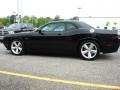 Brilliant Black Crystal Pearl - Challenger SRT8 Photo No. 3