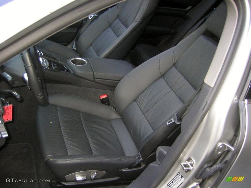 Black Interior 2010 Porsche Panamera S Photo #48454447