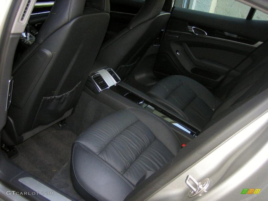 Black Interior 2010 Porsche Panamera S Photo #48454453