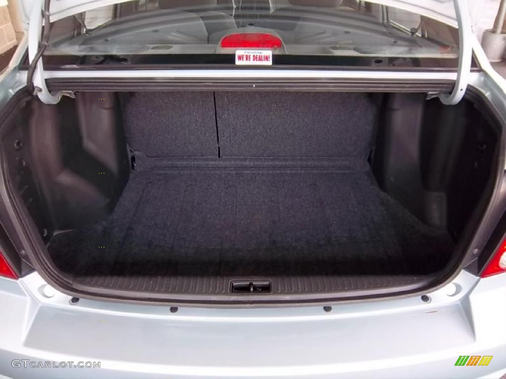 2005 Hyundai Accent GLS Sedan Trunk Photo #48454672