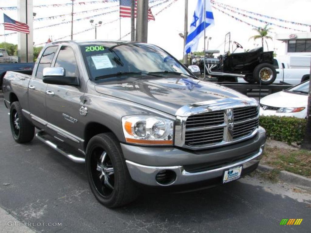 Mineral Gray Metallic Dodge Ram 1500