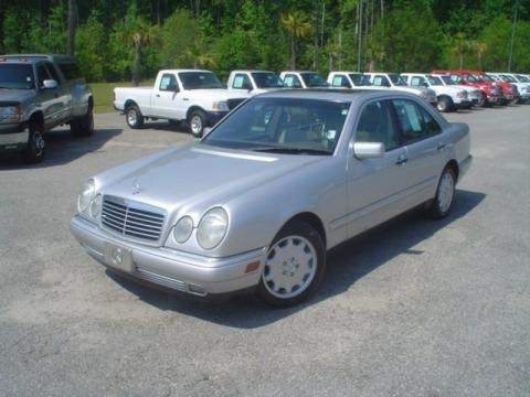 1997 Mercedes-Benz E 320 Sedan Data, Info and Specs