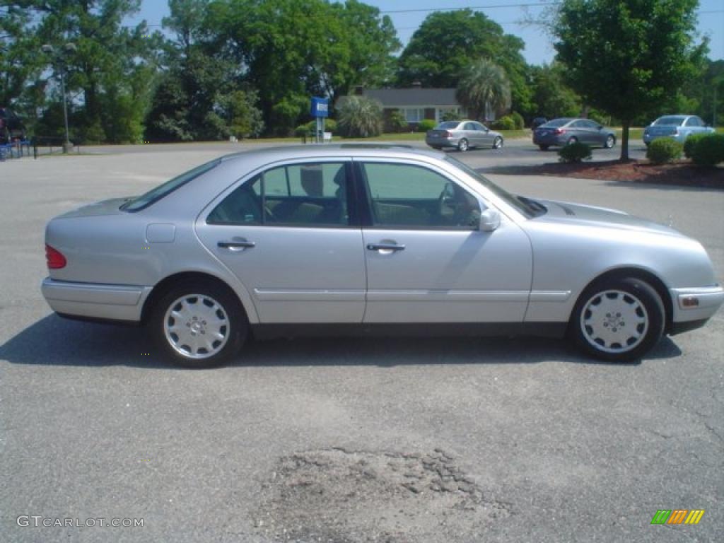 Brilliant silver metallic mercedes #5
