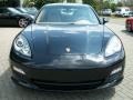 Black - Panamera V6 Photo No. 2