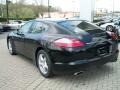 Black - Panamera V6 Photo No. 7