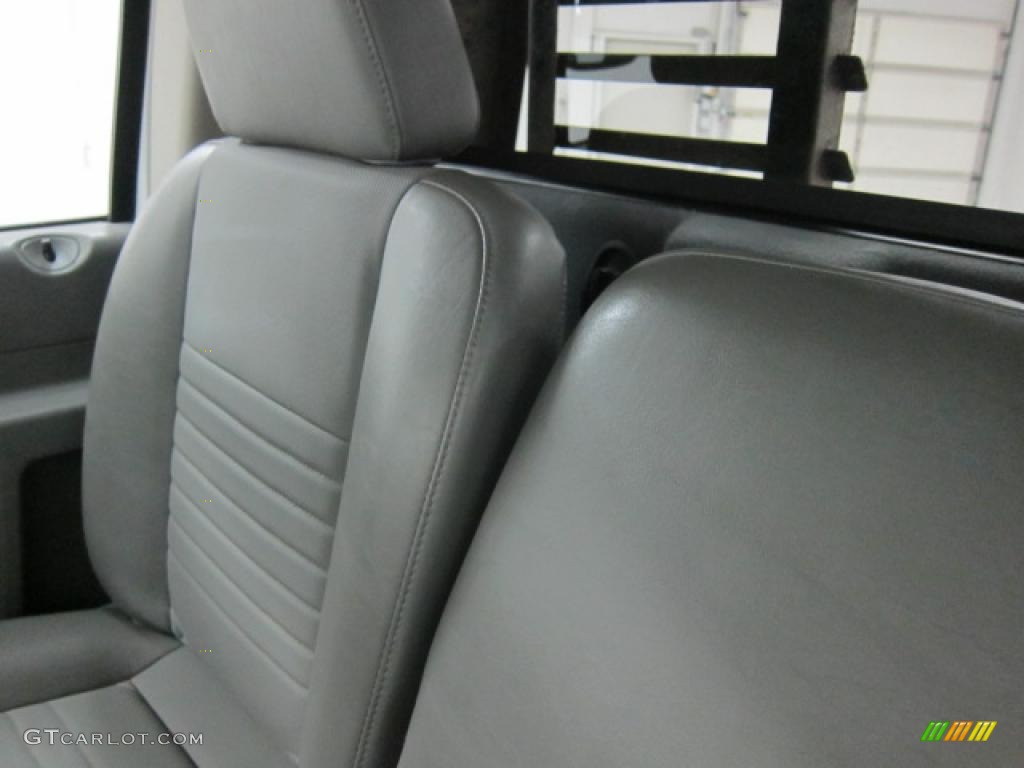 2008 Ram 3500 ST Regular Cab Chassis - Bright White / Medium Slate Gray photo #9
