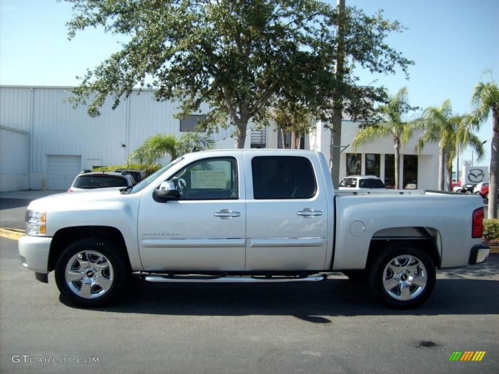 2011 Silverado 1500 LT Crew Cab - Sheer Silver Metallic / Light Titanium/Ebony photo #3