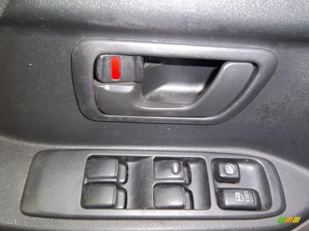 2001 Montero XLS 4x4 - Solano Black Pearl / Gray photo #10