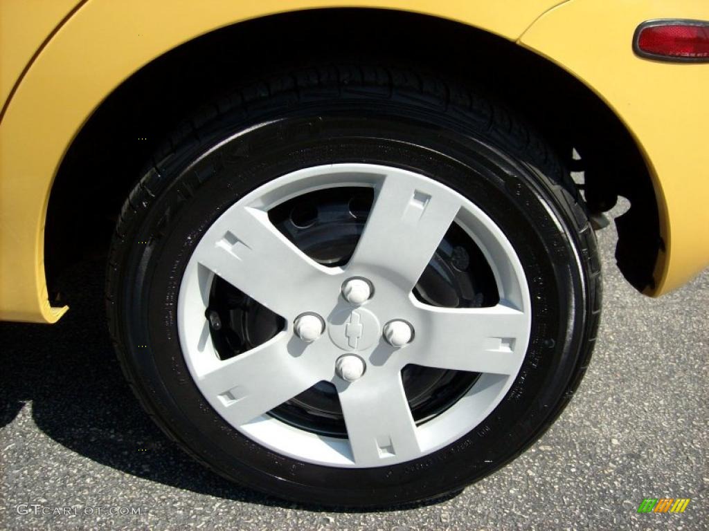 2006 Chevrolet Aveo LS Hatchback Wheel Photo #48467181