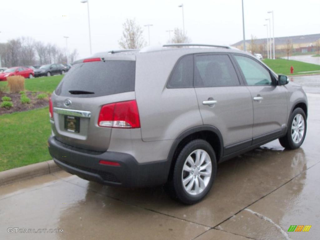 2011 Sorento LX V6 AWD - Titanium Silver / Gray photo #5