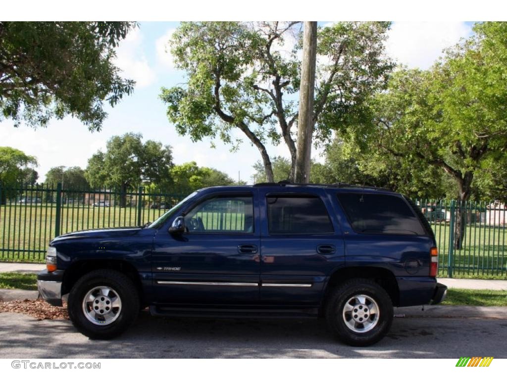 2001 Tahoe LT 4x4 - Indigo Blue Metallic / Tan/Neutral photo #3
