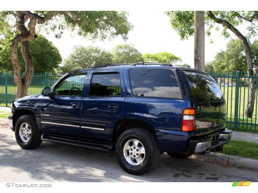 2001 Tahoe LT 4x4 - Indigo Blue Metallic / Tan/Neutral photo #5