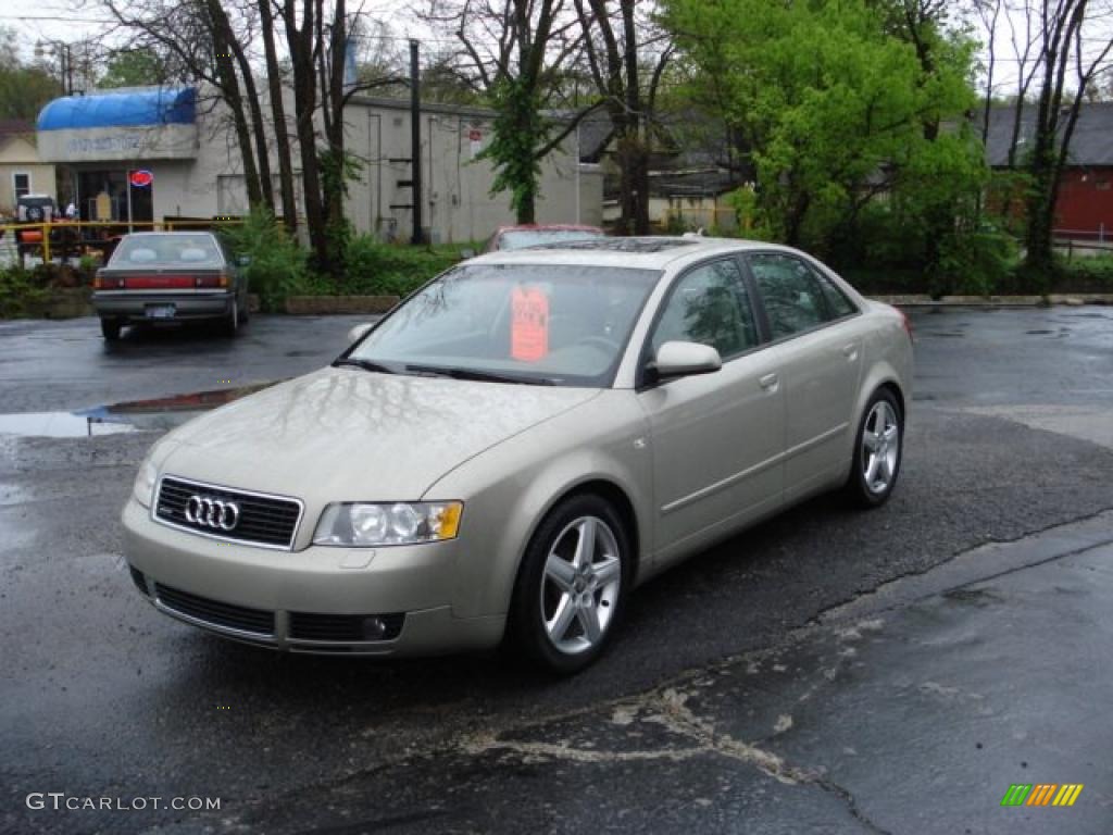 2005 A4 1.8T quattro Sedan - Canvas Beige Metallic / Beige photo #4