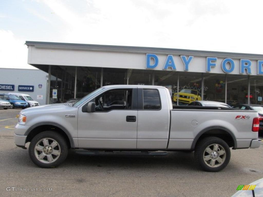 2006 F150 FX4 SuperCab 4x4 - Silver Metallic / Black photo #2