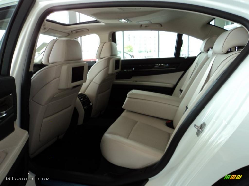 Oyster/Black Interior 2012 BMW 7 Series 750Li Sedan Photo #48470310