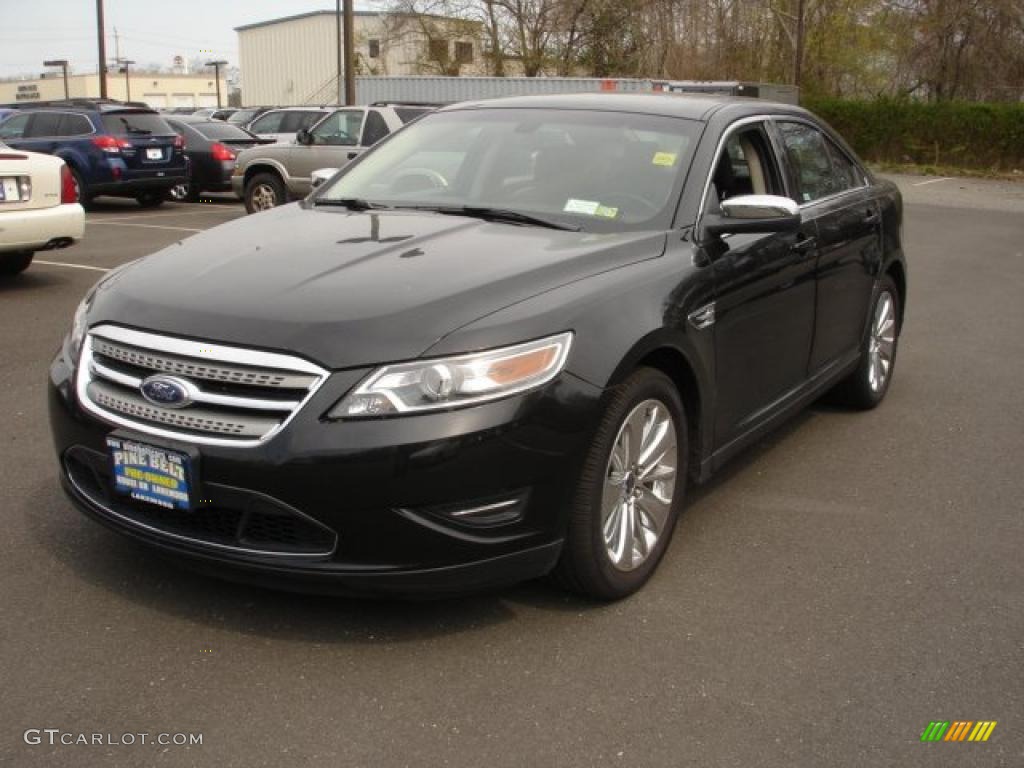 Tuxedo Black 2011 Ford Taurus Limited Exterior Photo #48470805