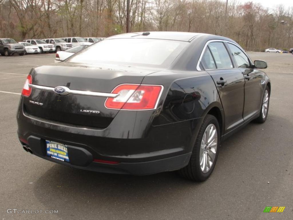 Tuxedo Black 2011 Ford Taurus Limited Exterior Photo #48470853