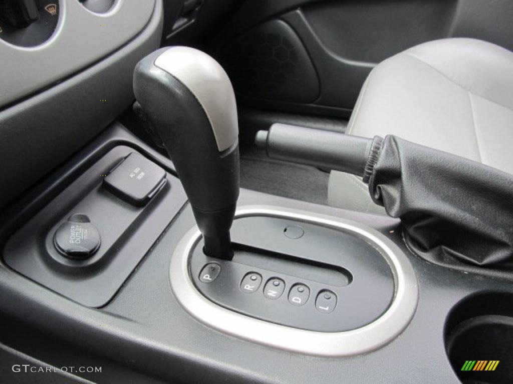 2006 Ford Escape Hybrid 4WD CVT Automatic Transmission Photo #48470997