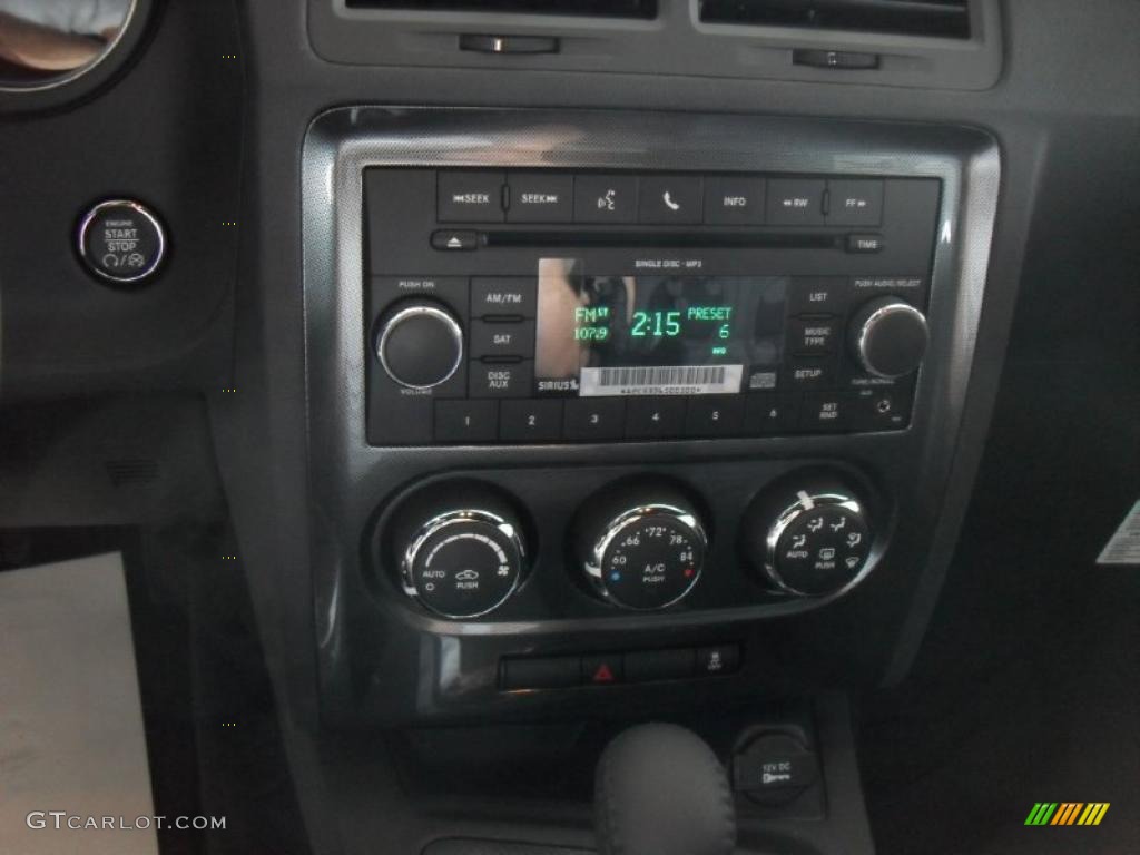 2011 Challenger SE - Tungsten Metallic / Dark Slate Gray photo #14