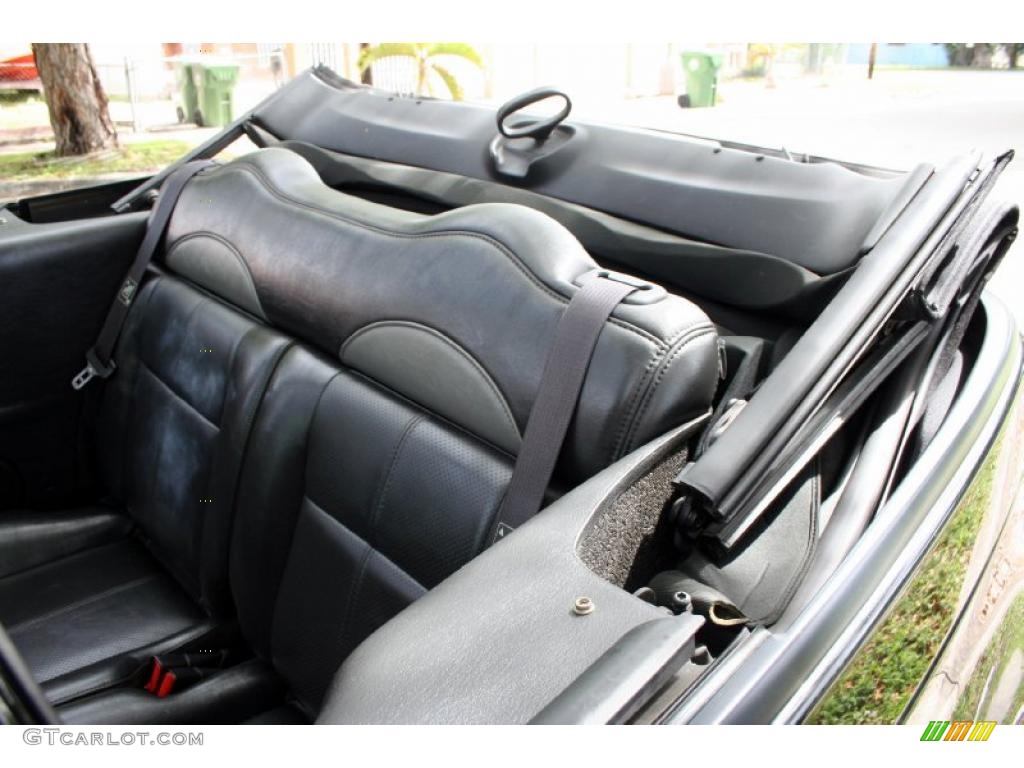 2005 PT Cruiser GT Convertible - Black / Dark Slate Gray photo #50