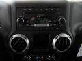 2011 Jeep Wrangler Rubicon 4x4 Controls