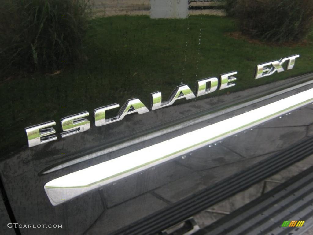 2011 Cadillac Escalade EXT Premium AWD Marks and Logos Photo #48473262