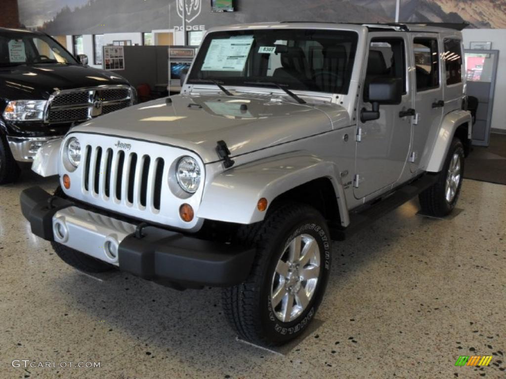 2011 Wrangler Unlimited Sahara 70th Anniversary 4x4 - Bright Silver Metallic / Black photo #1