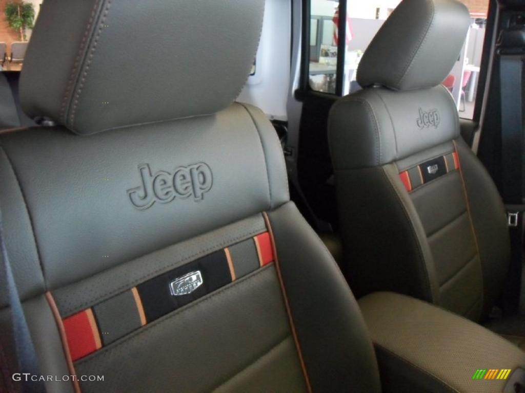 Black Interior 2011 Jeep Wrangler Unlimited Sahara 70th Anniversary 4x4 Photo #48473685