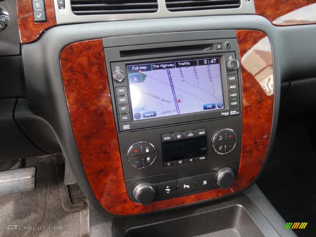 2011 Chevrolet Tahoe Hybrid Navigation Photos