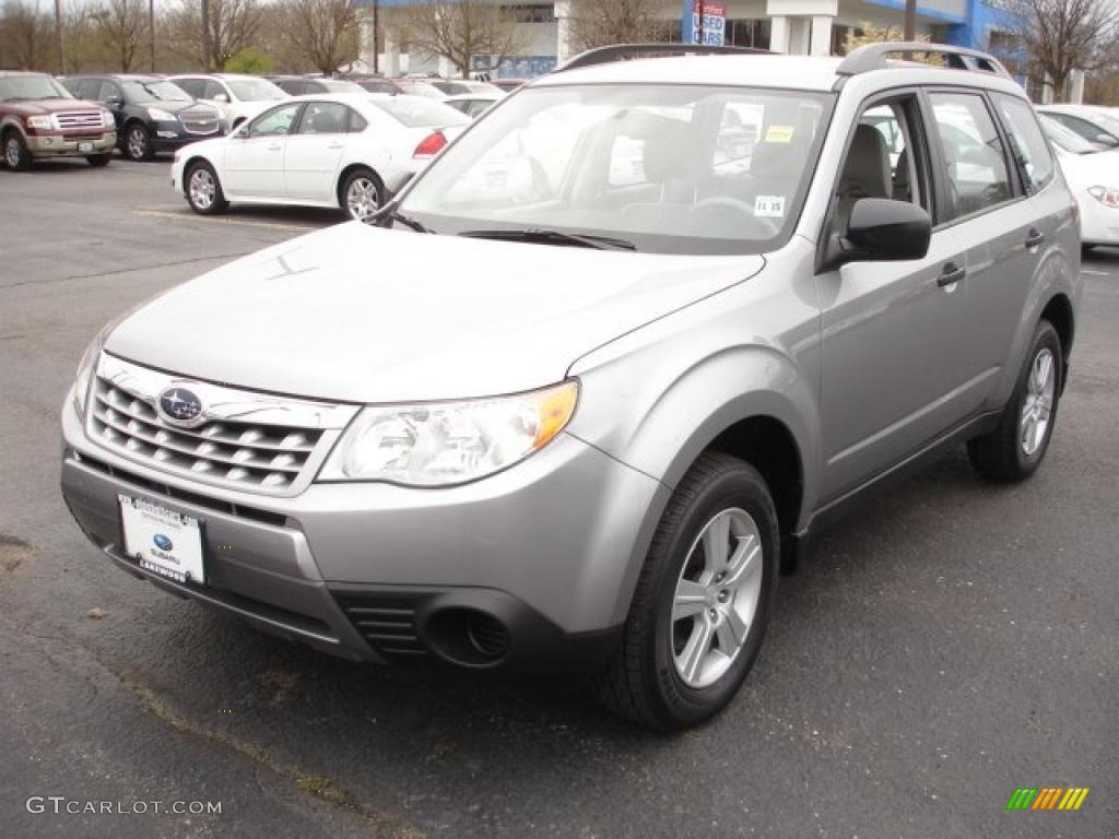 2011 Forester 2.5 X - Spark Silver Metallic / Platinum photo #1