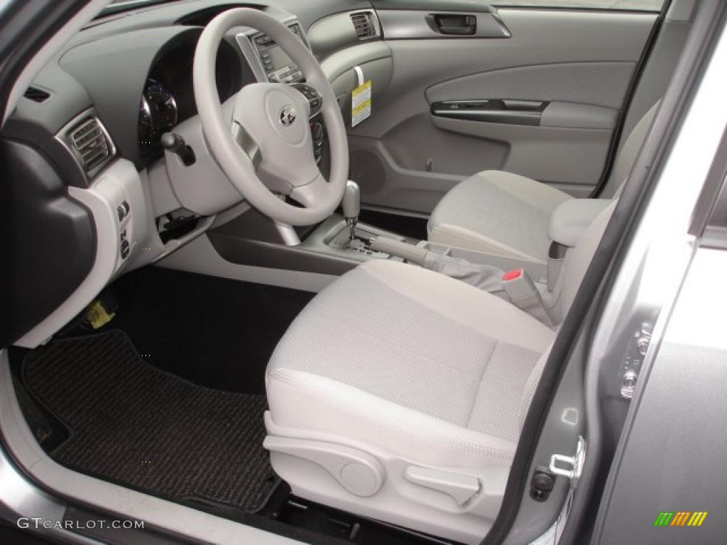 Platinum Interior 2011 Subaru Forester 2.5 X Photo #48474651
