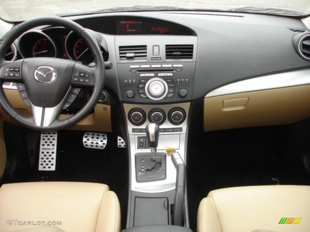 2010 Mazda MAZDA3 s Sport 4 Door Dashboard Photos