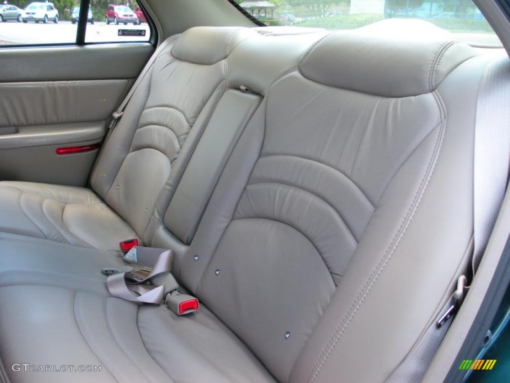 Taupe Interior 2002 Buick Century Limited Photo #48475249