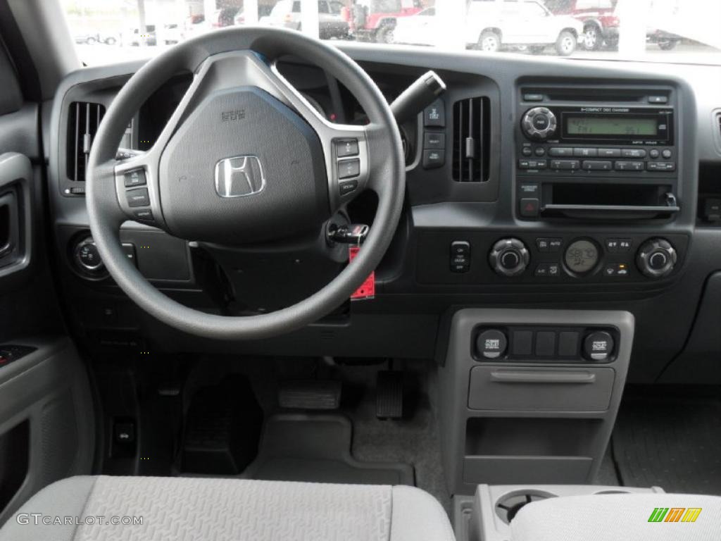 2010 Honda Ridgeline RTS Gray Dashboard Photo #48475638