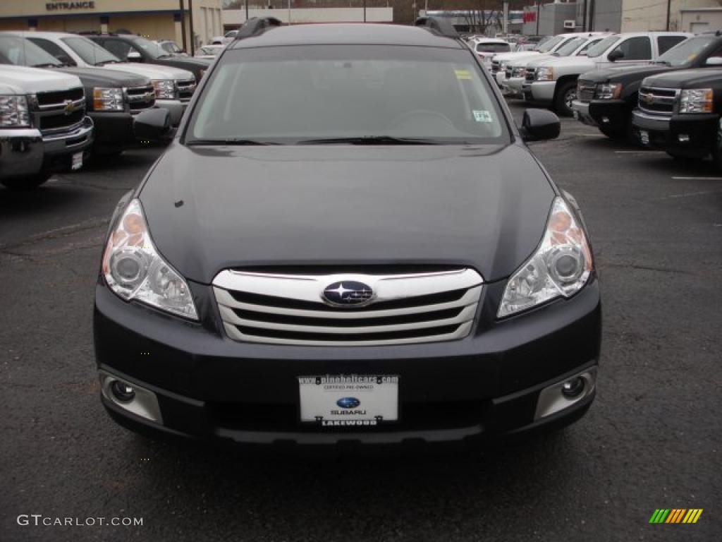 2011 Outback 2.5i Premium Wagon - Graphite Gray Metallic / Off Black photo #2
