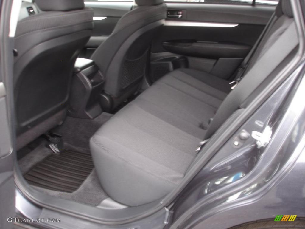 2011 Outback 2.5i Premium Wagon - Graphite Gray Metallic / Off Black photo #11
