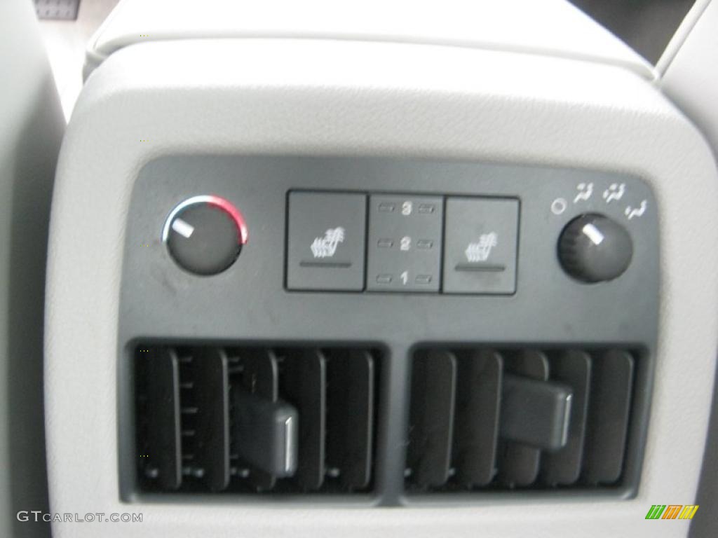 2011 Cadillac STS 4 V6 AWD Controls Photos