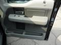 Black - F150 XLT Regular Cab Photo No. 21
