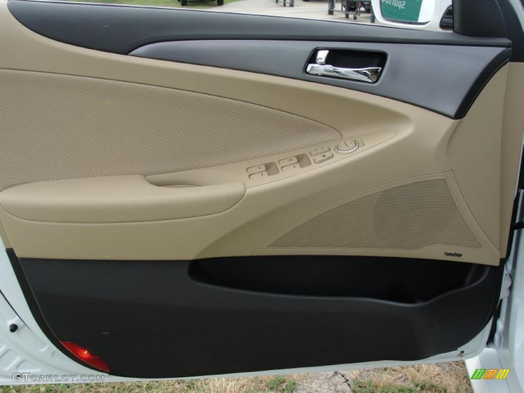 2011 Hyundai Sonata Hybrid Camel Door Panel Photo #48477351