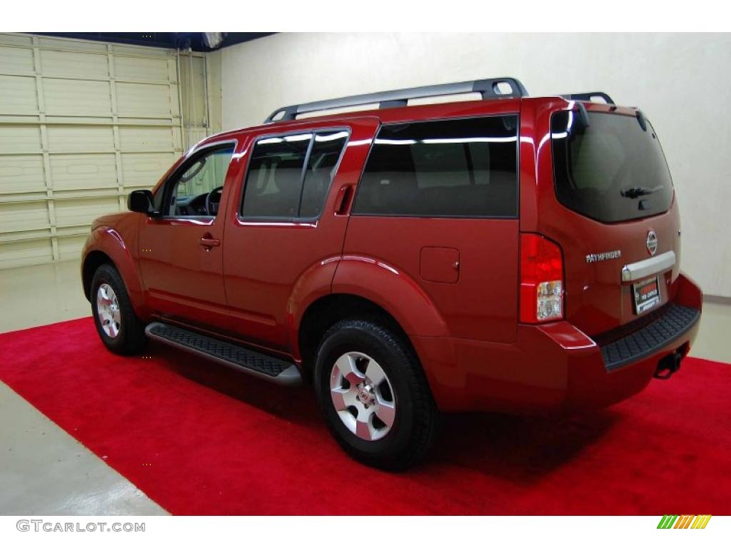 2008 Pathfinder SE - Red Brawn / Graphite photo #4