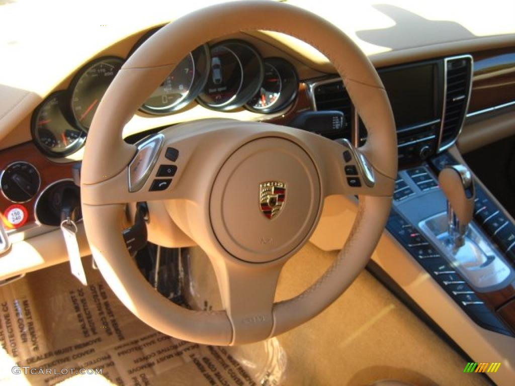 2011 Porsche Panamera S Luxor Beige Steering Wheel Photo #48482394