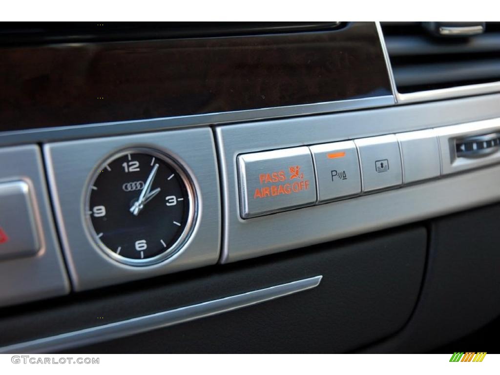 2011 Audi A8 4.2 FSI quattro Controls Photo #48482759