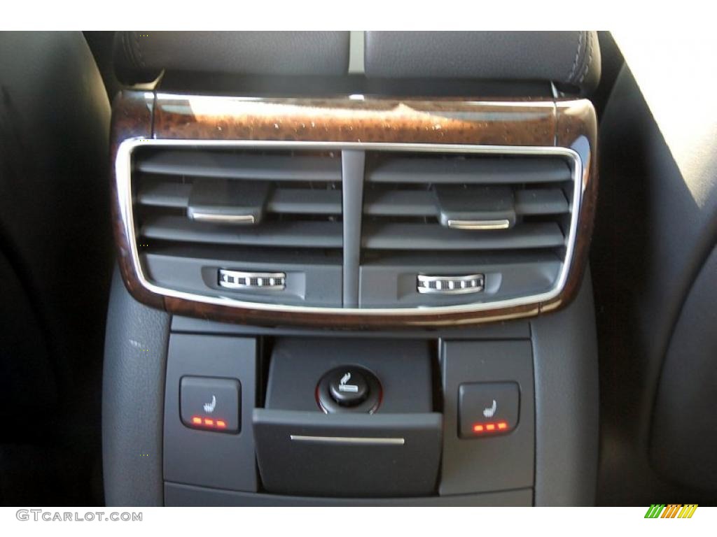 2011 Audi A8 4.2 FSI quattro Controls Photo #48482862