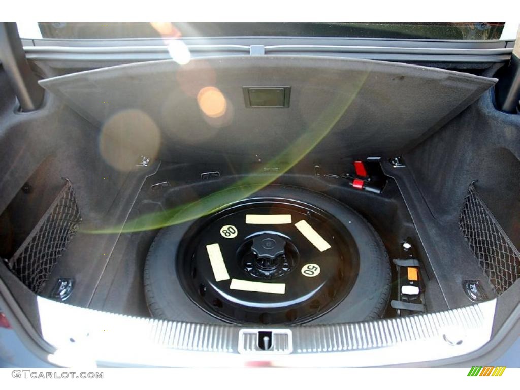 2011 Audi A8 4.2 FSI quattro Trunk Photo #48482907