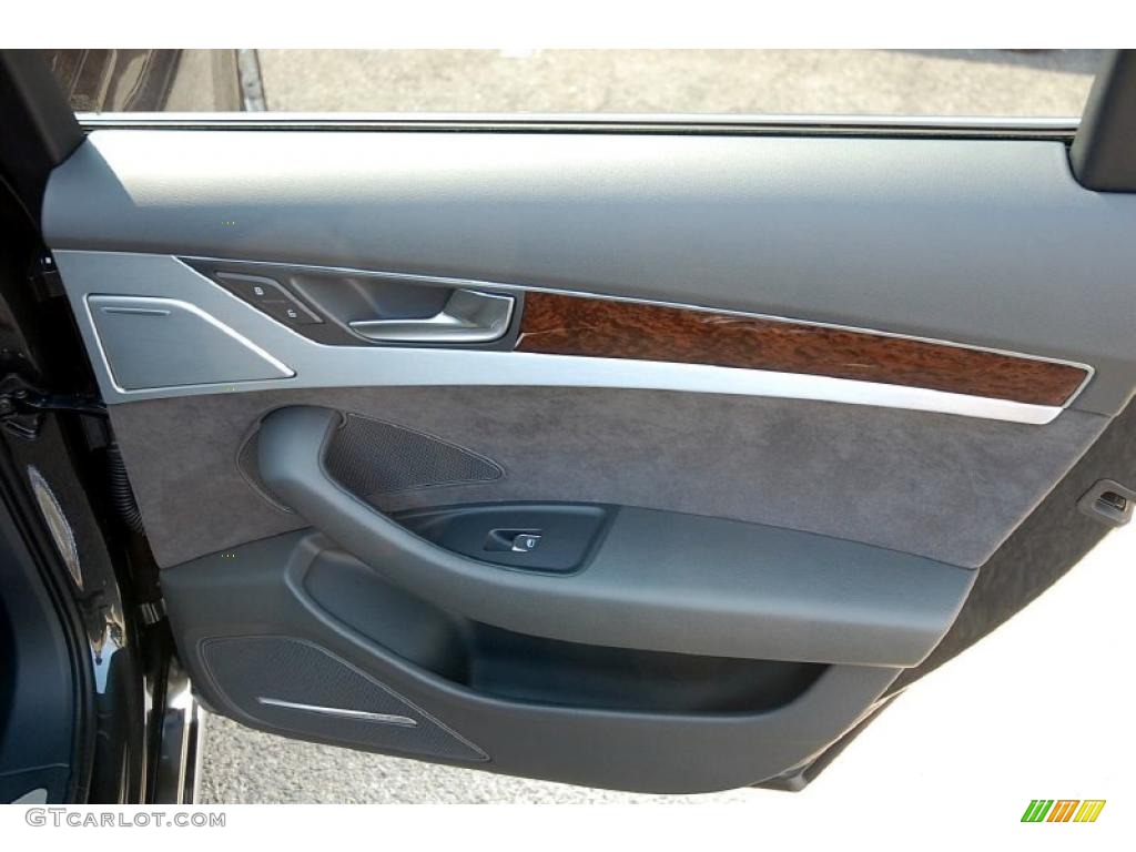 2011 Audi A8 4.2 FSI quattro Black Door Panel Photo #48482922