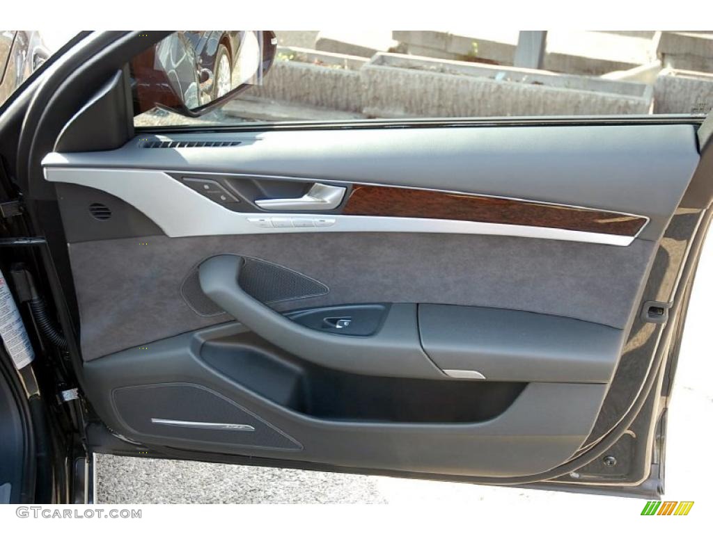 2011 Audi A8 4.2 FSI quattro Black Door Panel Photo #48482949