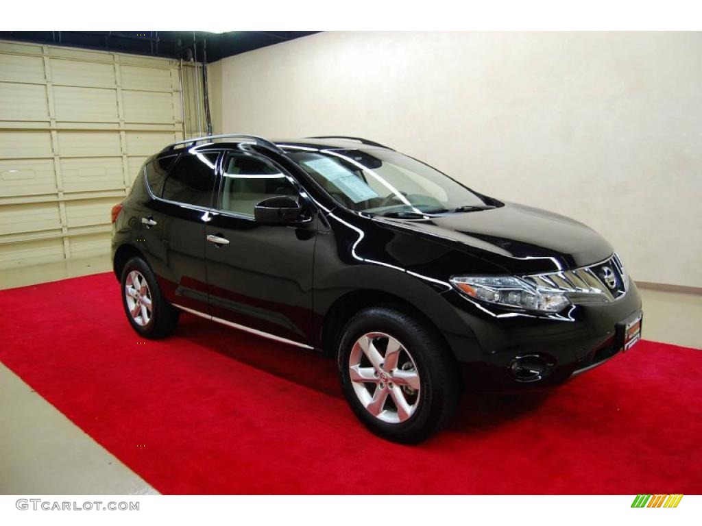 Super Black Nissan Murano