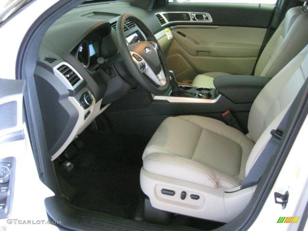 Medium Light Stone Interior 2011 Ford Explorer XLT 4WD Photo #48483390