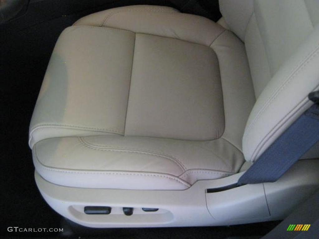 Medium Light Stone Interior 2011 Ford Explorer XLT 4WD Photo #48483405